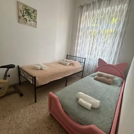 Lyhnida Vacation Apartamento