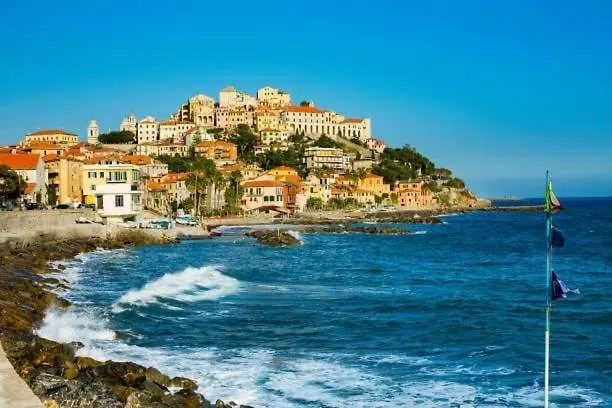 Lyhnida Vacation Apartamento